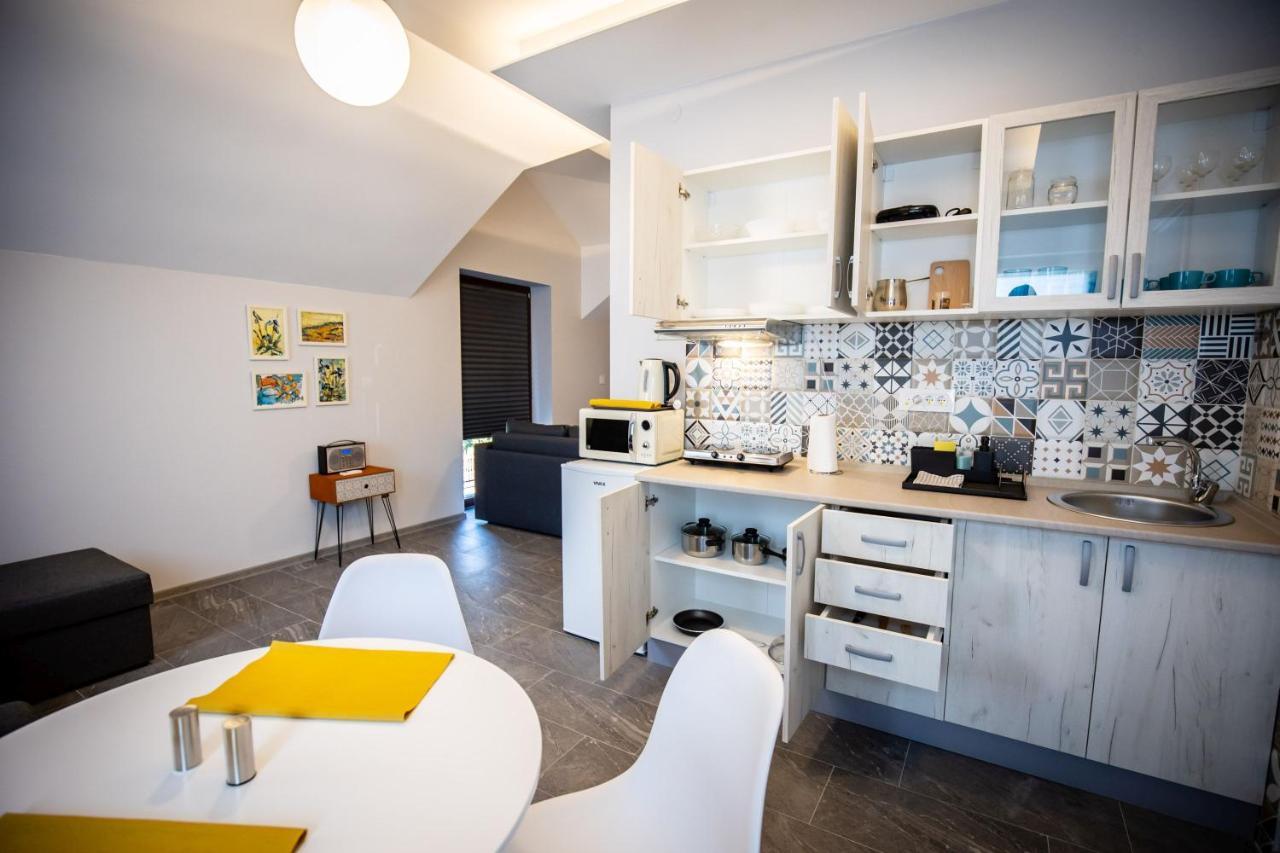 Gray Brick Apartment Subotica Exterior foto