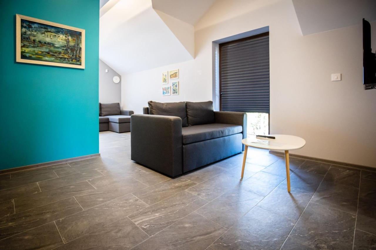 Gray Brick Apartment Subotica Exterior foto